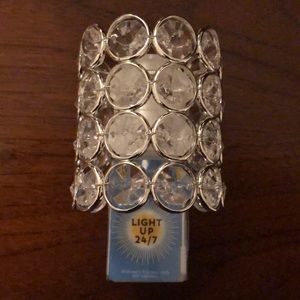 BBW wallflower fragrance plug w/light